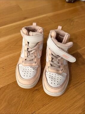 Nike Kids High-Top Sneakers in Light Pink and White